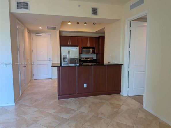 403 S Sapodilla Ave 803, West Palm Beach FL 33401
