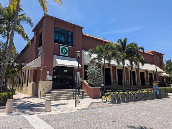 403 S Sapodilla Ave 803, West Palm Beach FL 33401