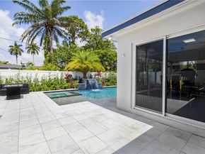 1104 N 13th Ter, Hollywood FL 33019