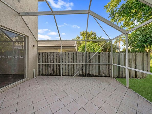 3027 SW 179th Ave, Miramar FL 33029