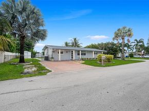 7951 NW 11th St, Pembroke Pines FL 33024