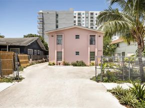 212 NW 7th Ave, Miami FL 33128