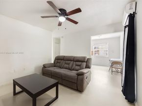 212 NW 7th Ave, Miami FL 33128