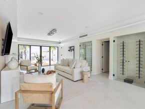 1108 Harrison St, Hollywood FL 33019