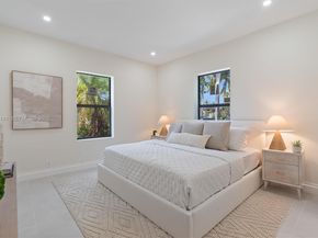 1108 Harrison St, Hollywood FL 33019