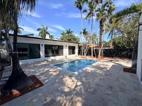 1108 Harrison St, Hollywood FL 33019
