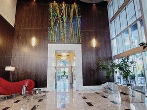 185 SW 7th St 2808, Miami FL 33130