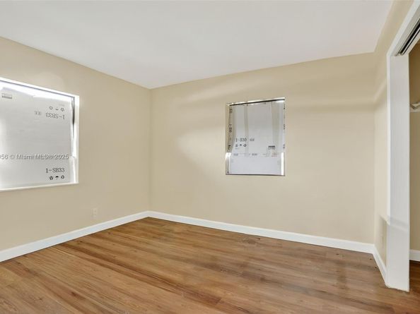 390 NE 51st Ct, Oakland Park FL 33334
