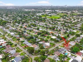 390 NE 51st Ct, Oakland Park FL 33334