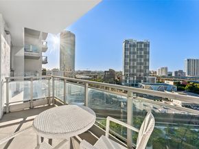 90 SW 3rd St 1410, Miami FL 33130