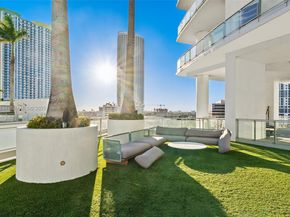 90 SW 3rd St 1410, Miami FL 33130