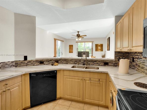 13117 SW 49th Ct, Miramar FL 33027