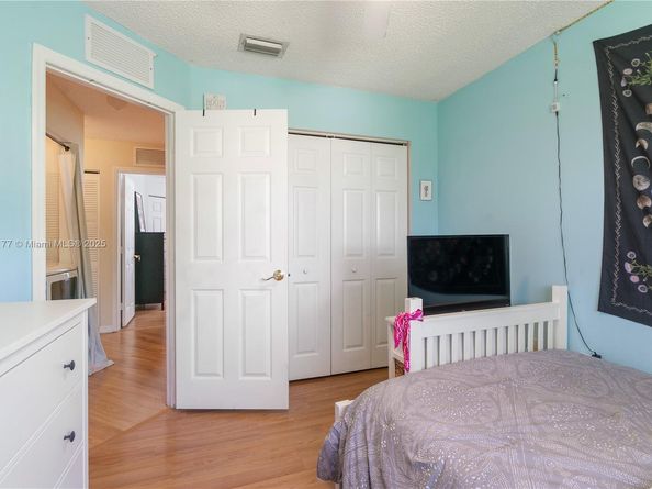 2229 SE 25th Ave 2229, Homestead FL 33035