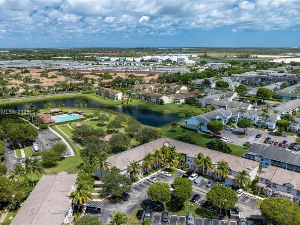 2229 SE 25th Ave 2229, Homestead FL 33035