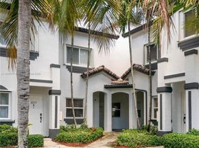 2229 SE 25th Ave 2229, Homestead FL 33035