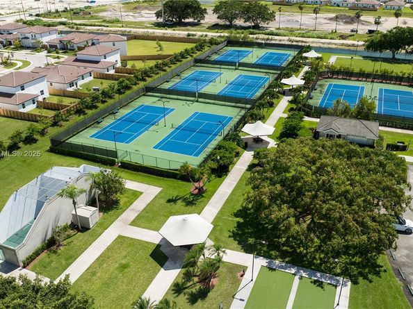 2229 SE 25th Ave 2229, Homestead FL 33035