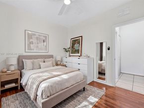 12310 SW 216th St, Miami FL 33170