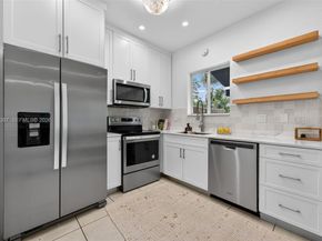 12310 SW 216th St, Miami FL 33170