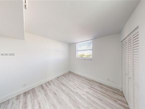 501 SW 1st St 607, Miami FL 33130