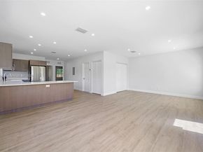 349 NW 40th St 201, Oakland Park FL 33309
