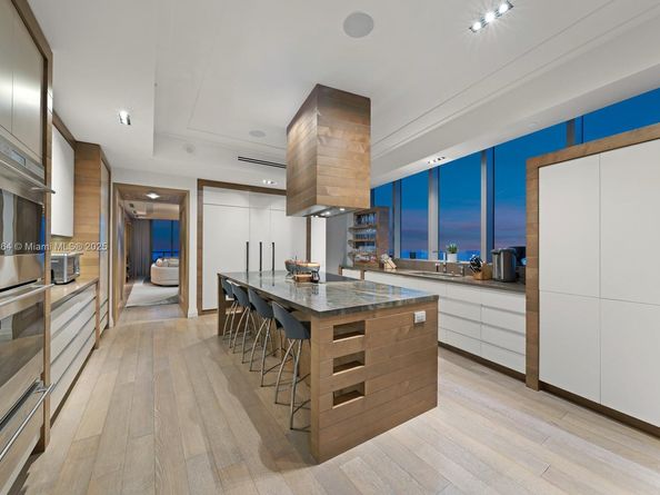 9701 Collins Ave PH01S, Bal Harbour FL 33154