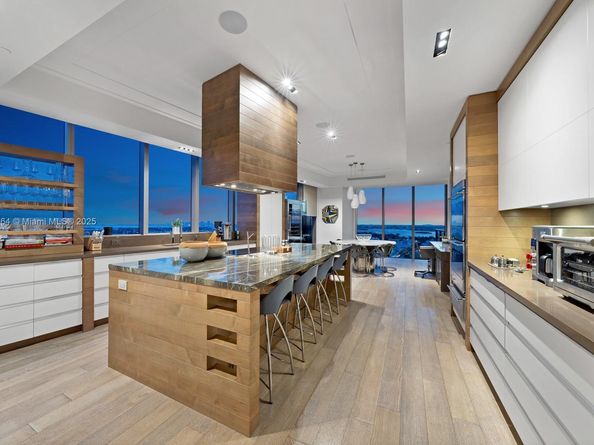 9701 Collins Ave PH01S, Bal Harbour FL 33154