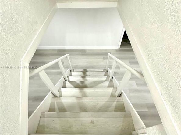 761 NW 197th Ter, Miami Gardens FL 33169