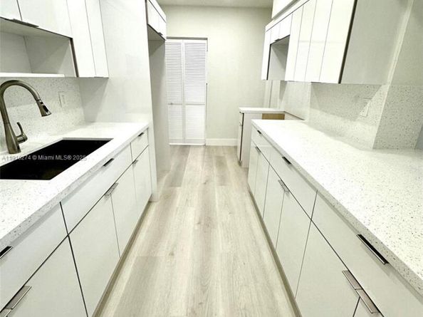 761 NW 197th Ter, Miami Gardens FL 33169