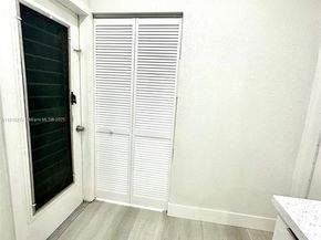 761 NW 197th Ter, Miami Gardens FL 33169