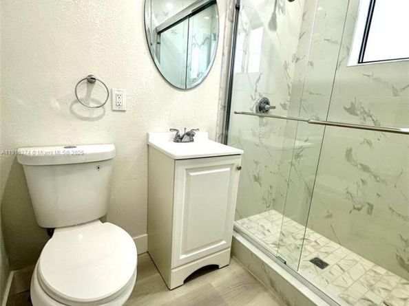 761 NW 197th Ter, Miami Gardens FL 33169