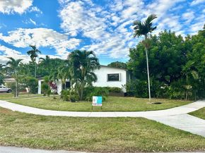 761 NW 197th Ter, Miami Gardens FL 33169