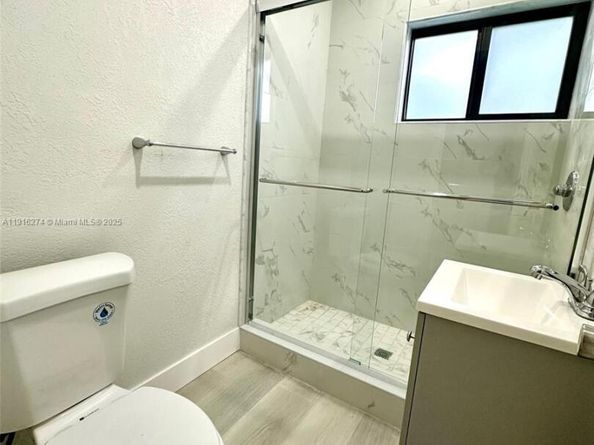 761 NW 197th Ter, Miami Gardens FL 33169