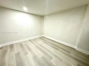 761 NW 197th Ter, Miami Gardens FL 33169