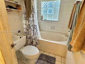 1428 NW 126th Ave, Sunrise FL 33323
