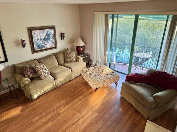1428 NW 126th Ave, Sunrise FL 33323