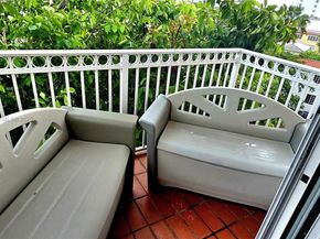 1 Alhambra Cir 501, Coral Gables FL 33134