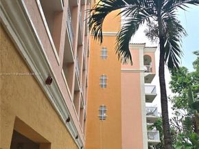 1 Alhambra Cir 501, Coral Gables FL 33134
