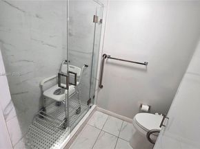 1 Alhambra Cir 501, Coral Gables FL 33134
