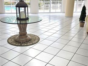 1 Alhambra Cir 501, Coral Gables FL 33134