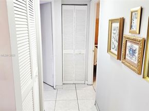 1 Alhambra Cir 501, Coral Gables FL 33134