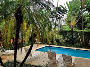 1 Alhambra Cir 501, Coral Gables FL 33134