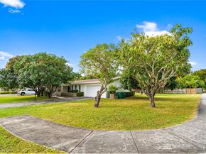 15200 SW 84th Ave, Palmetto Bay FL 33157
