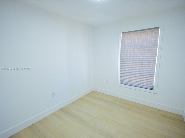 812 33rd St, West Palm Beach FL 33407