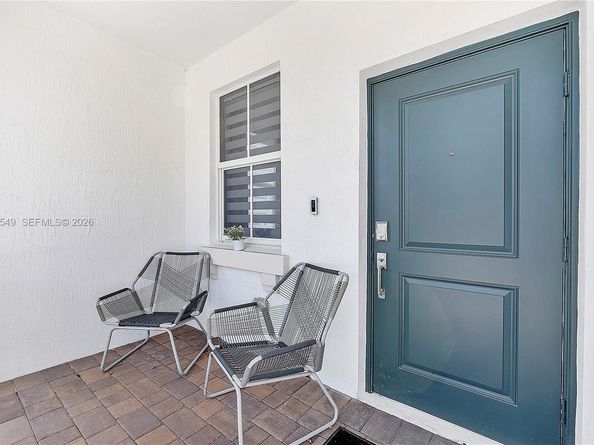 2361 NW 125th St, Miami FL 33167