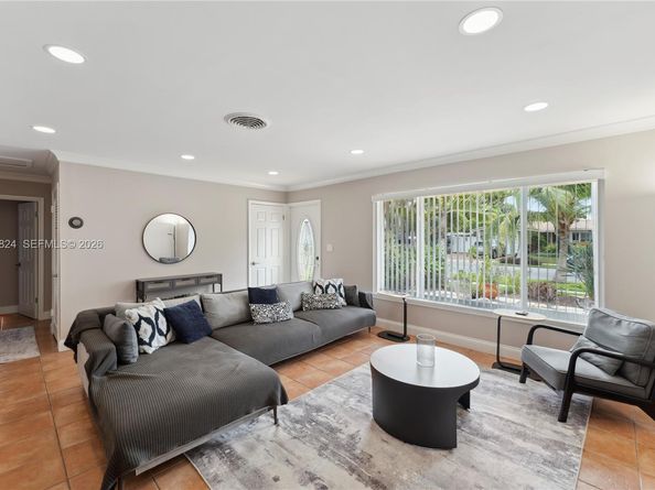 1111 SW 5th St, Boca Raton FL 33486