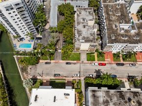 1673 Bay Rd 405, Miami Beach FL 33139
