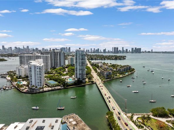 1673 Bay Rd 405, Miami Beach FL 33139