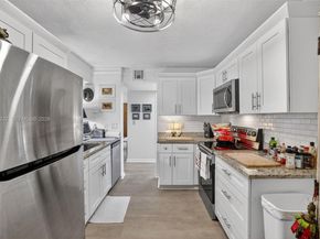 1350 River Reach Dr 314, Fort Lauderdale FL 33315