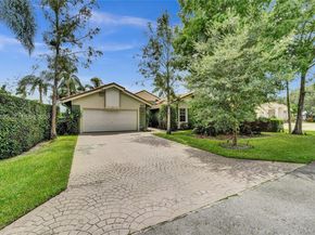 4242 NW 66th St, Coconut Creek FL 33073