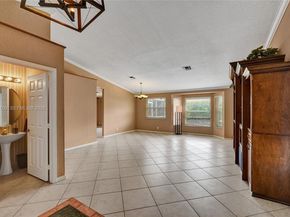 4242 NW 66th St, Coconut Creek FL 33073